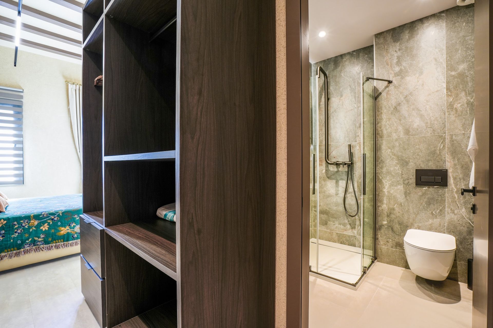 Interiores de los apartamentos SJ7 Aparthotel en Sant Feliu de Guíxols