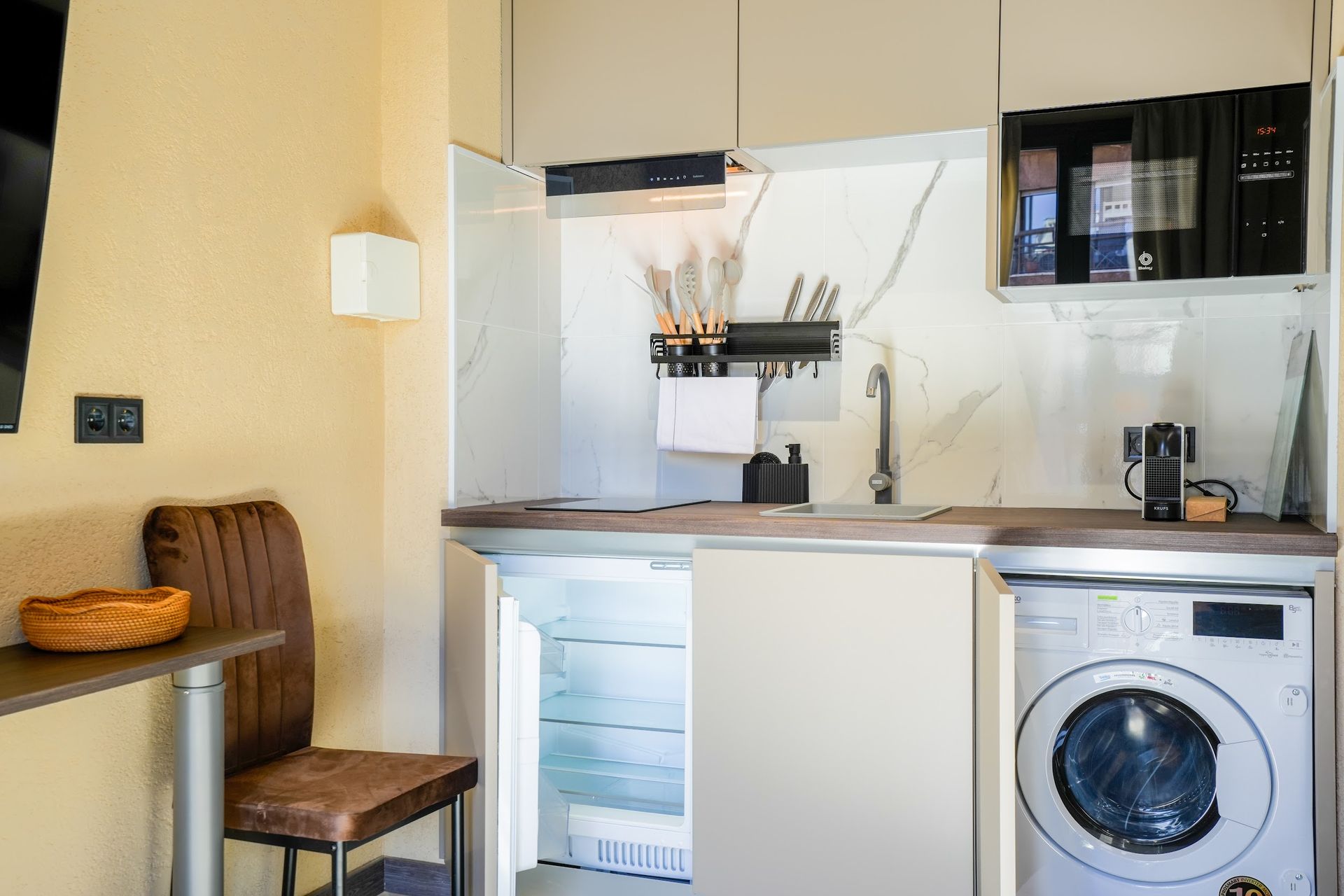 Interiores de los apartamentos SJ7 Aparthotel en Sant Feliu de Guíxols