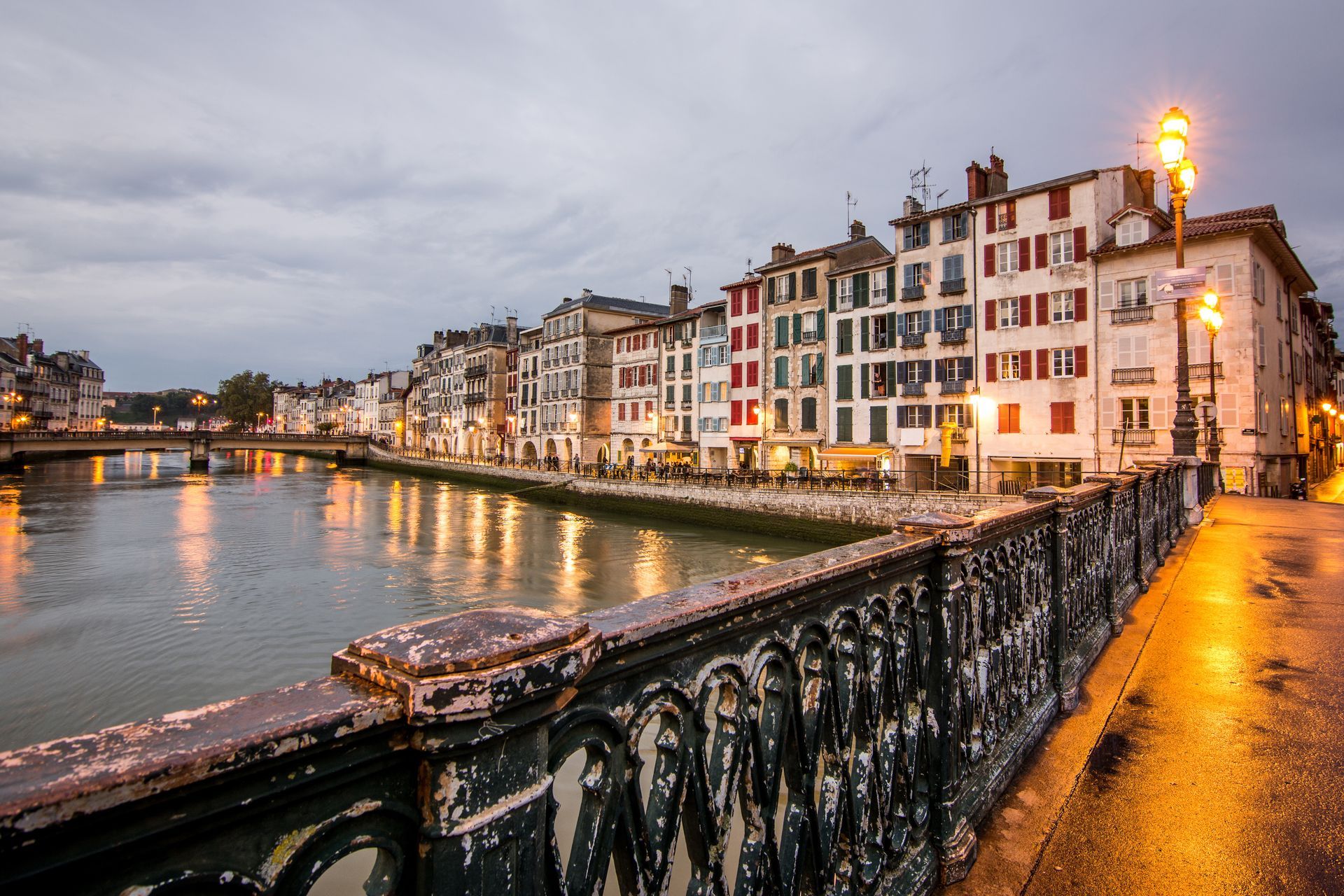 La ville de Bayonne.