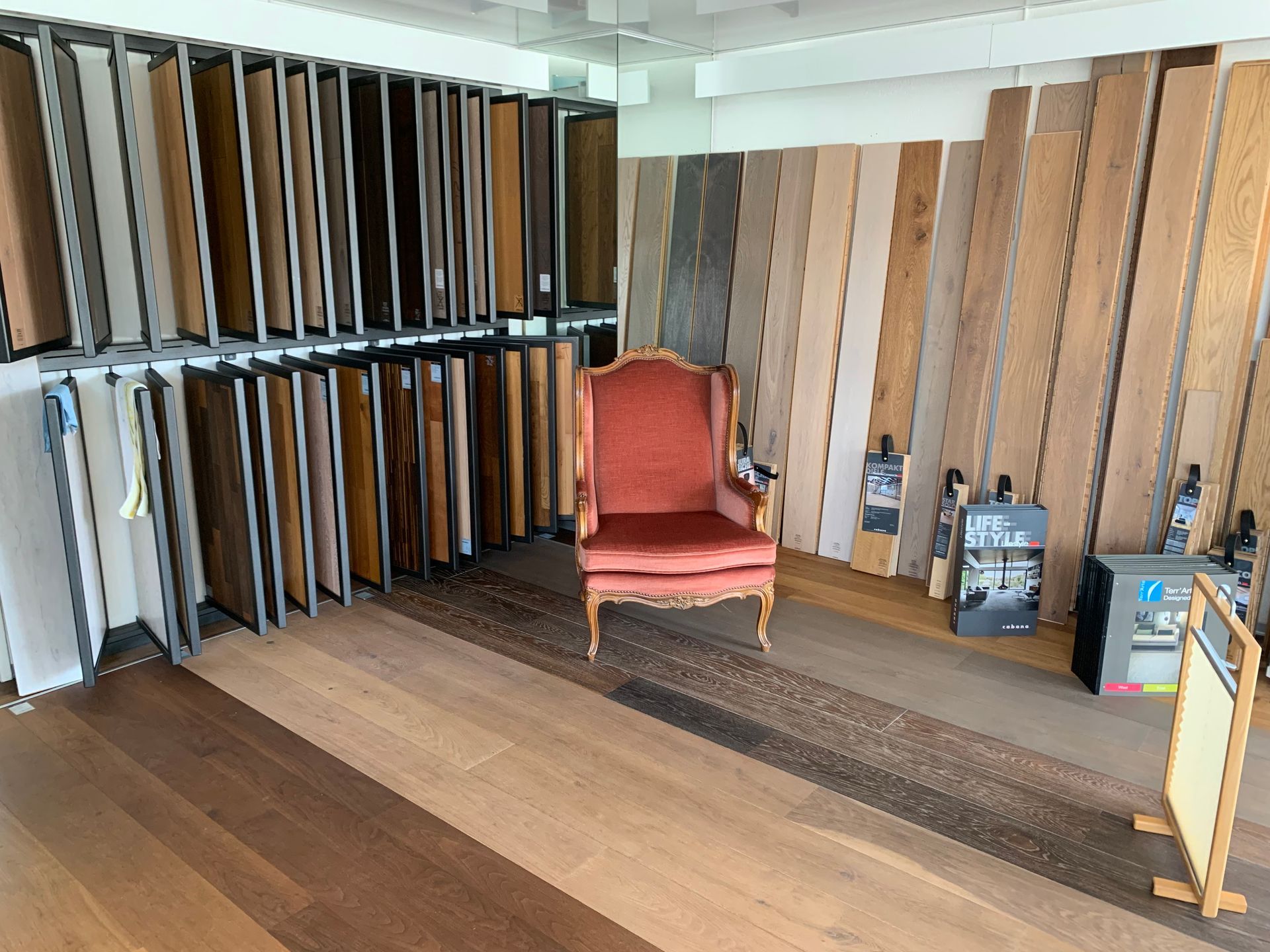 Verschiedene Stoffe für Rollos