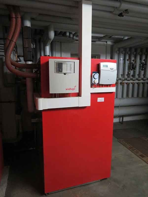 J. Weiß GmbH, Wilhelmsthal | Heizungen Bäder Solar Wir beraten Sie gerne und zeigen Ihnen die Möglichkeiten auf, wie Sie mit moderner Heiztechnik jede Menge Energie und bares Geld sparen können!