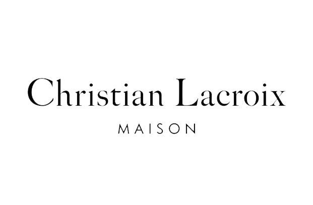 Das schwarze Christian Lacroix Maison-Logo zeigt den Markennamen in einer Serifenschrift über dem Wort „MAISON“