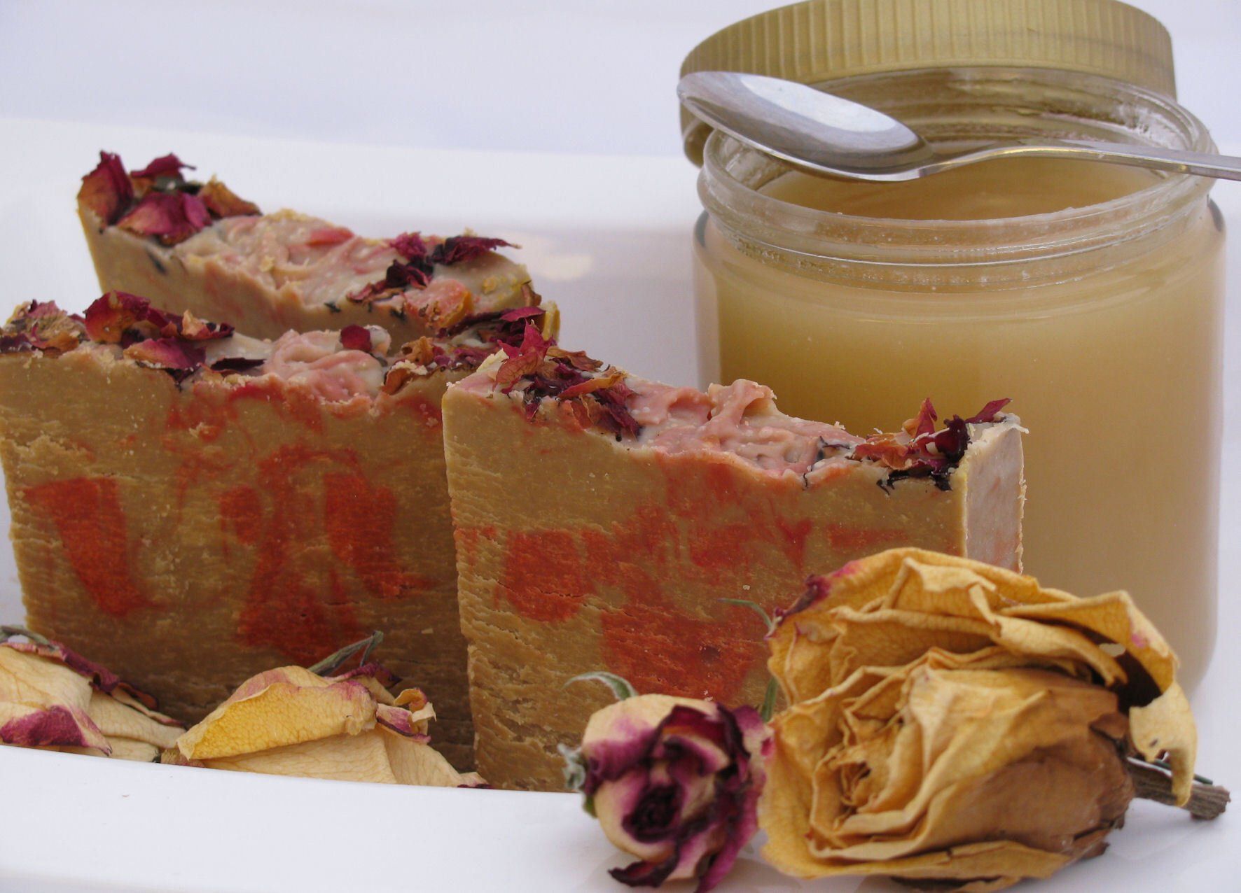 Schaumkrone Honig Seifenstücke