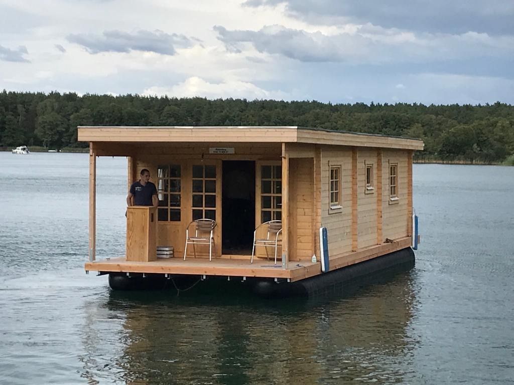 Bungalowfloß D10 Komfort