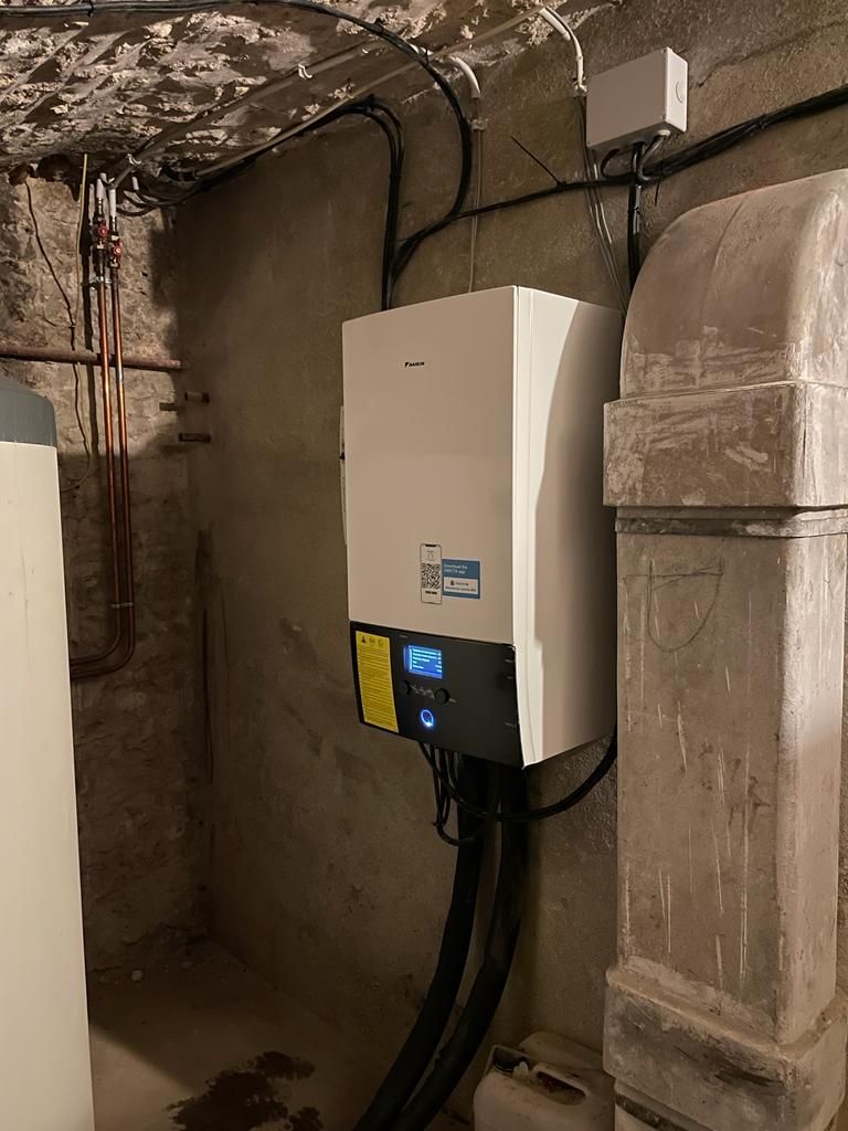 Chaudière dans un sous-sol