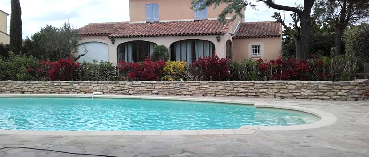 Carrelage extérieur - pourtour de piscine