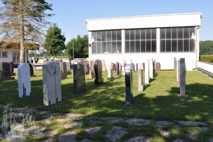 Grabsteine Übersicht Holzapfel & Zieglmaier