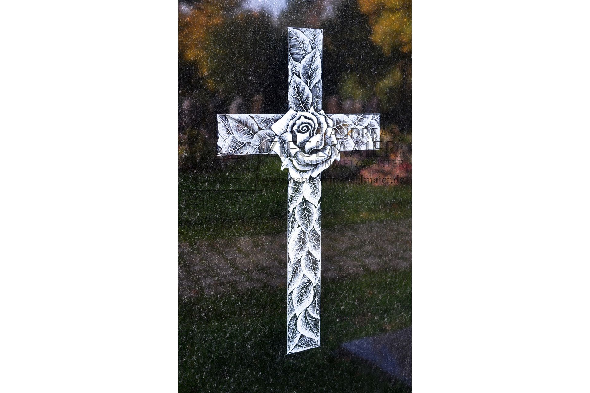 Grabstein Verzierung