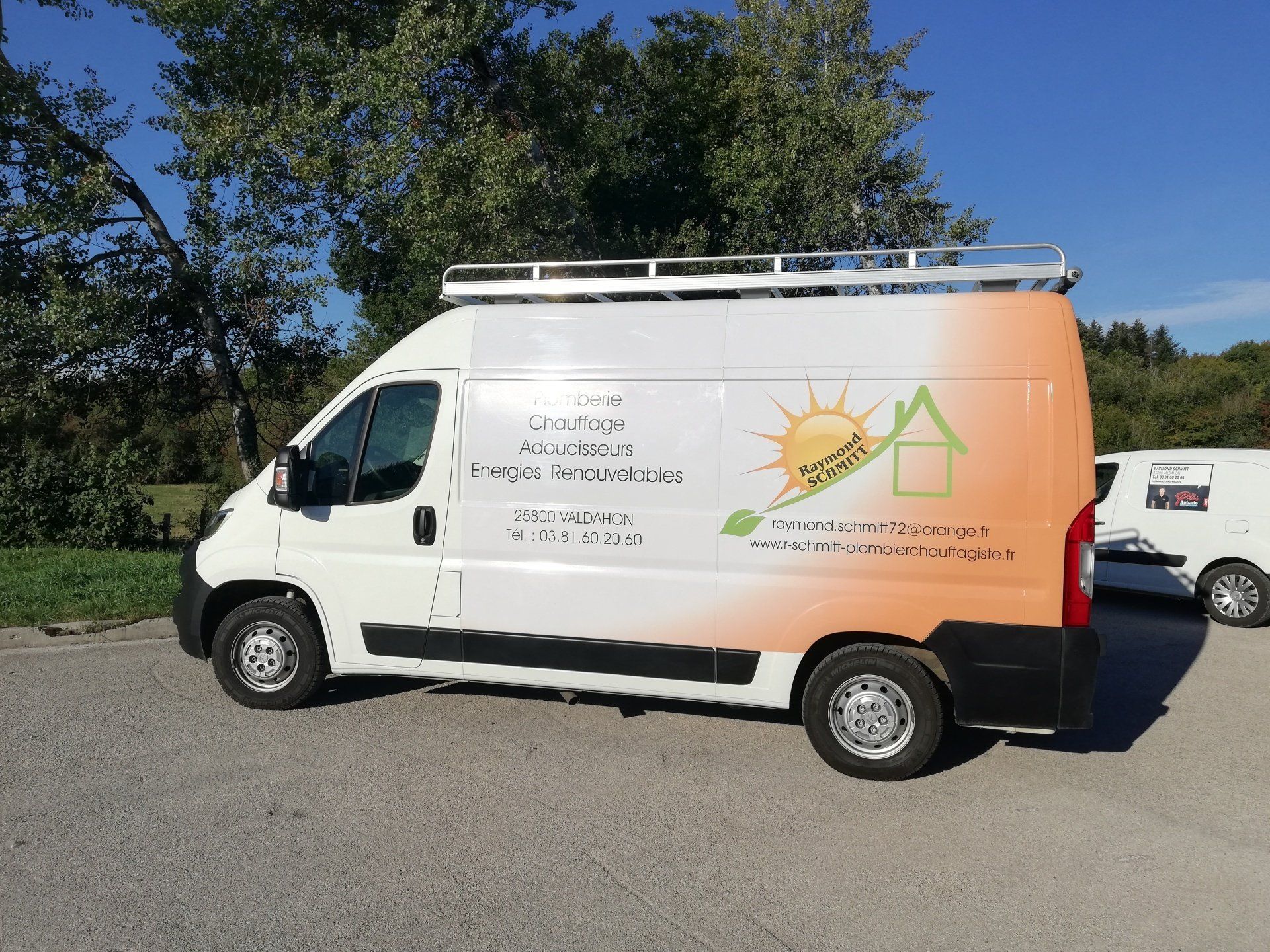 Camion de l'entreprise Raymond Schmitt