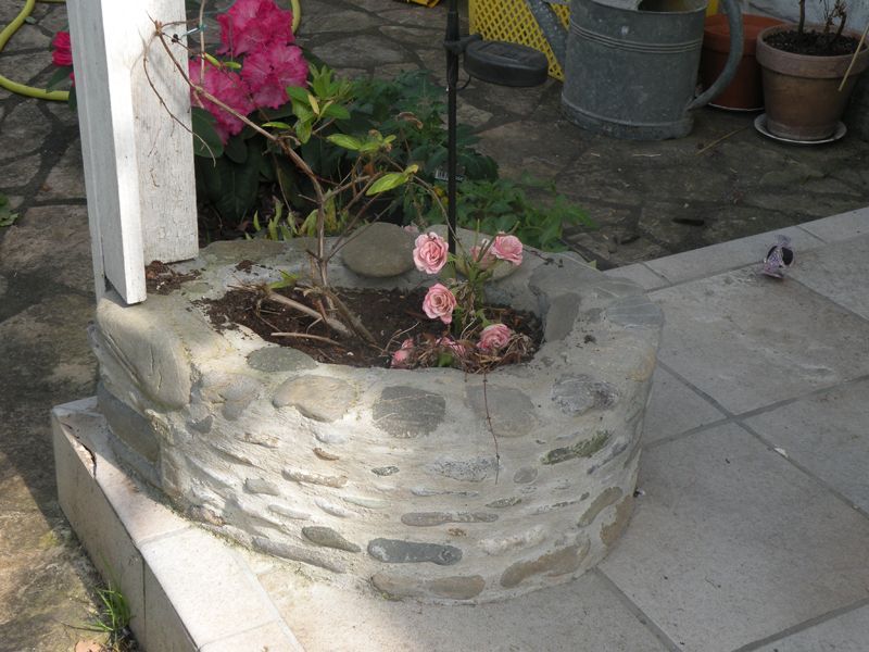 Jardinière en pierre