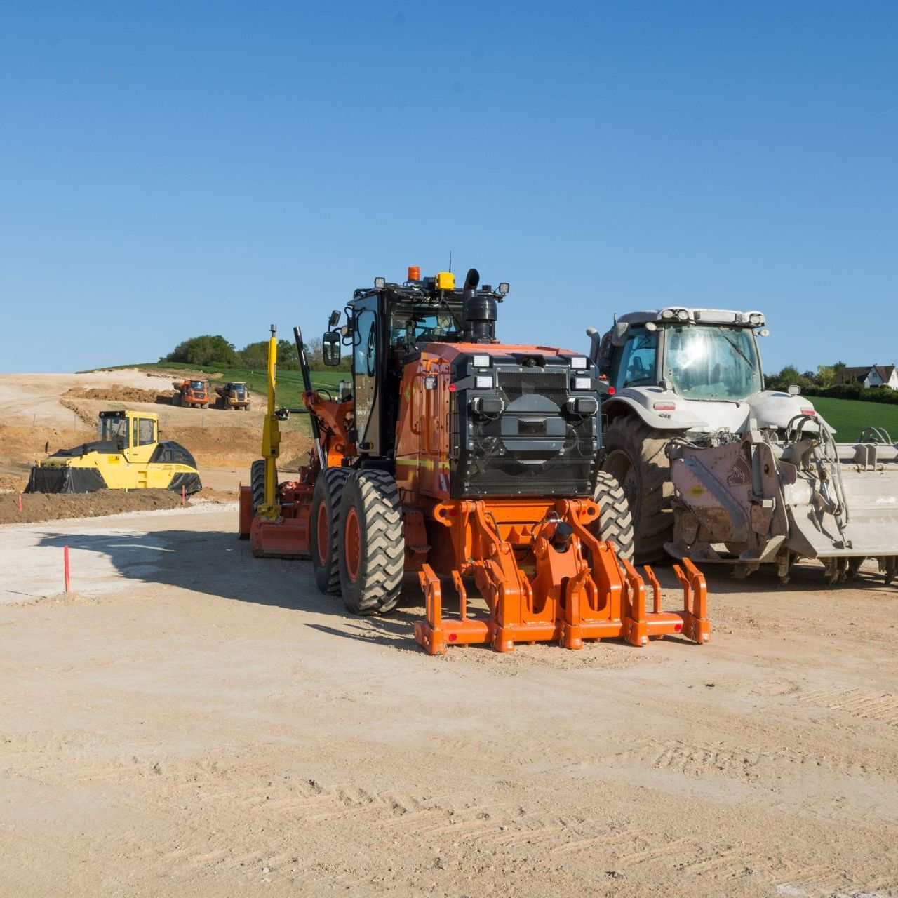 2 engins de chantier