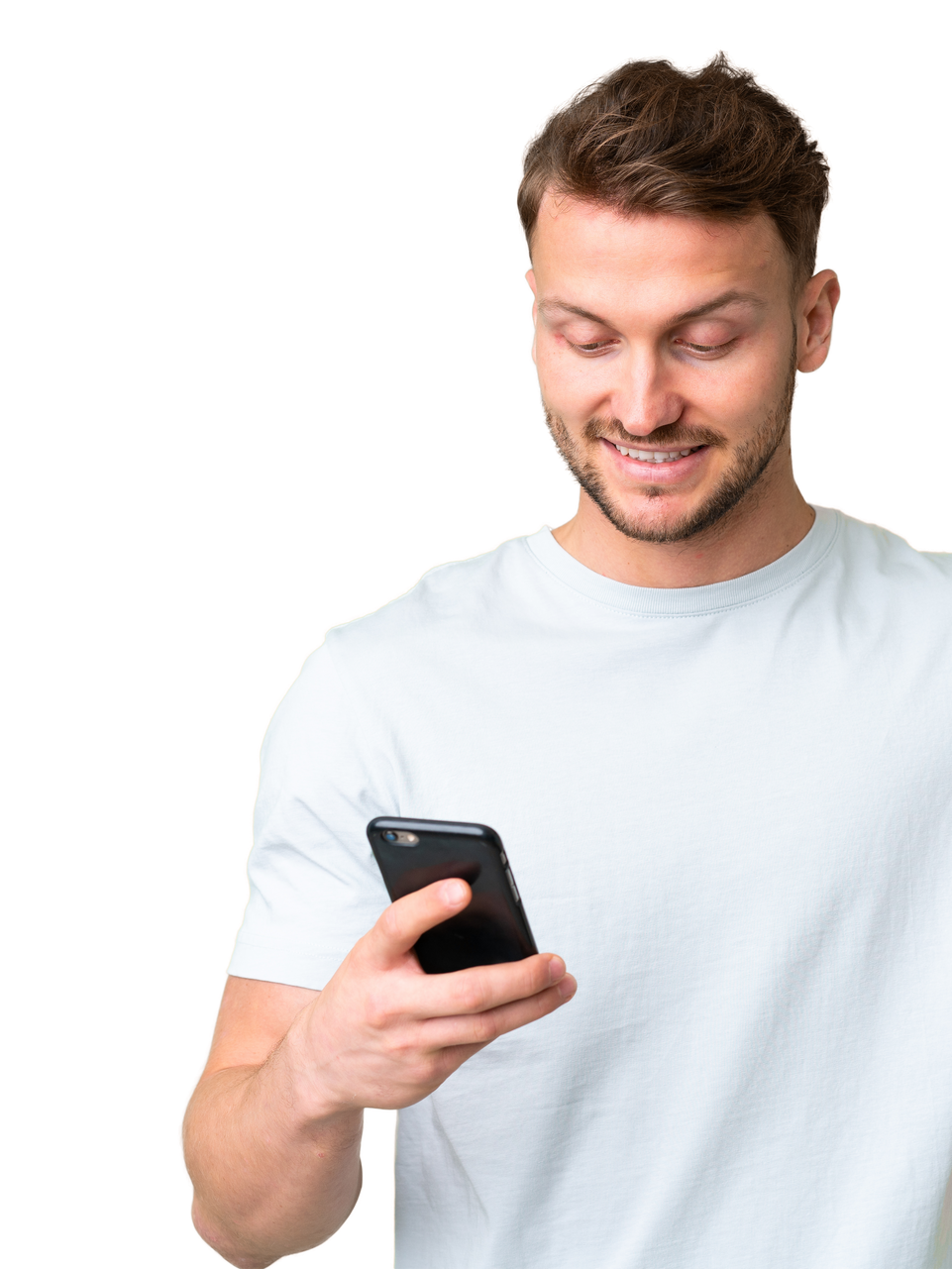 Un homme qui s'apprête à contacter un maçon