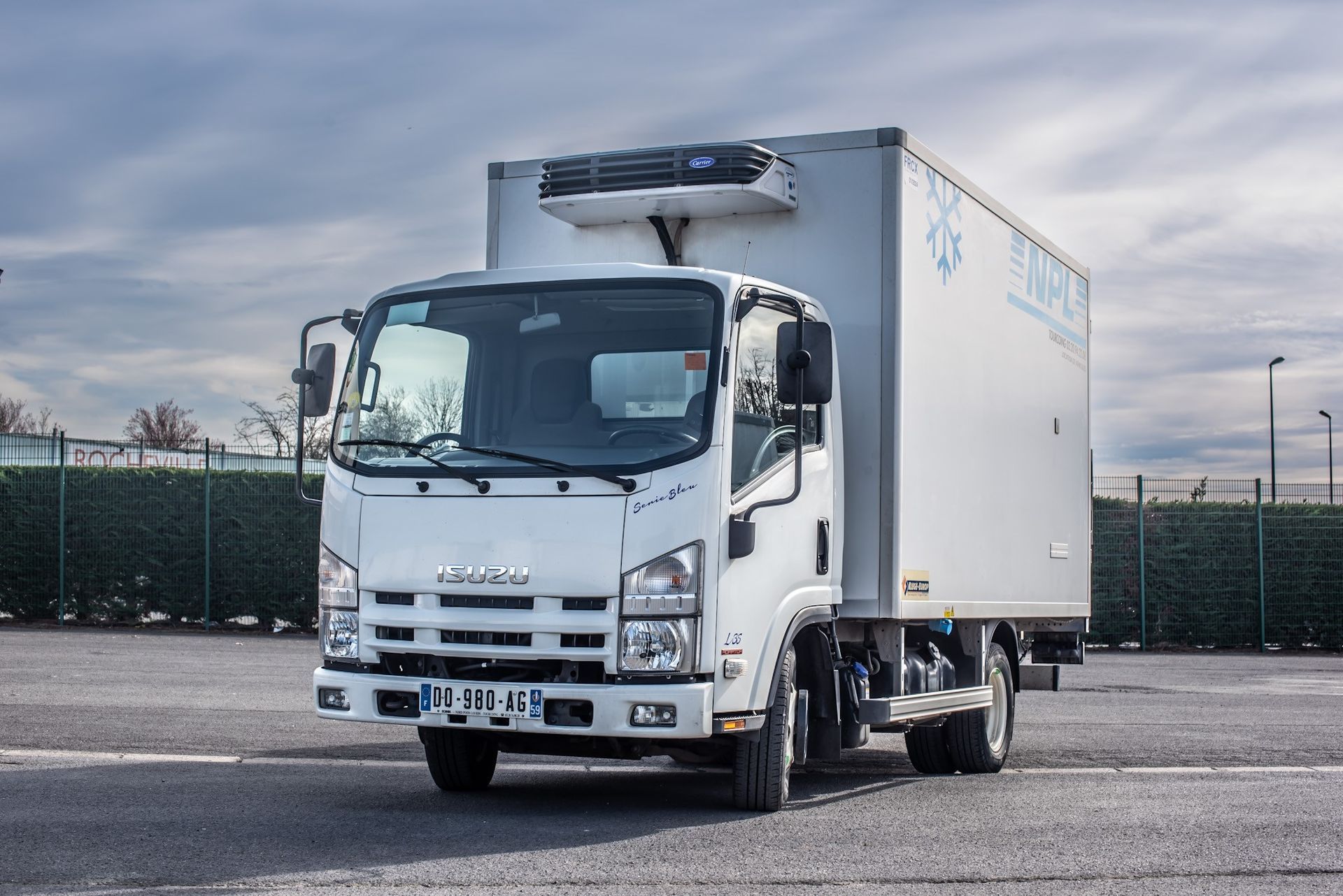 ISUZU 3T5 FRIGORIFIQUE