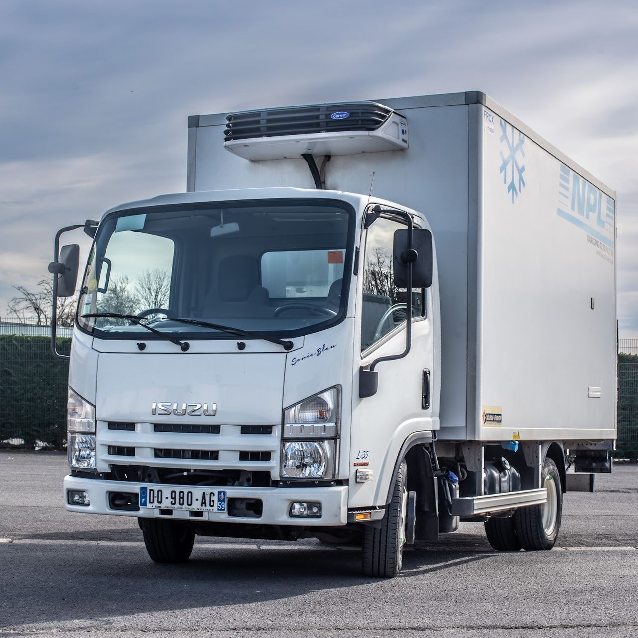 Isuzu frigorifique 3t5