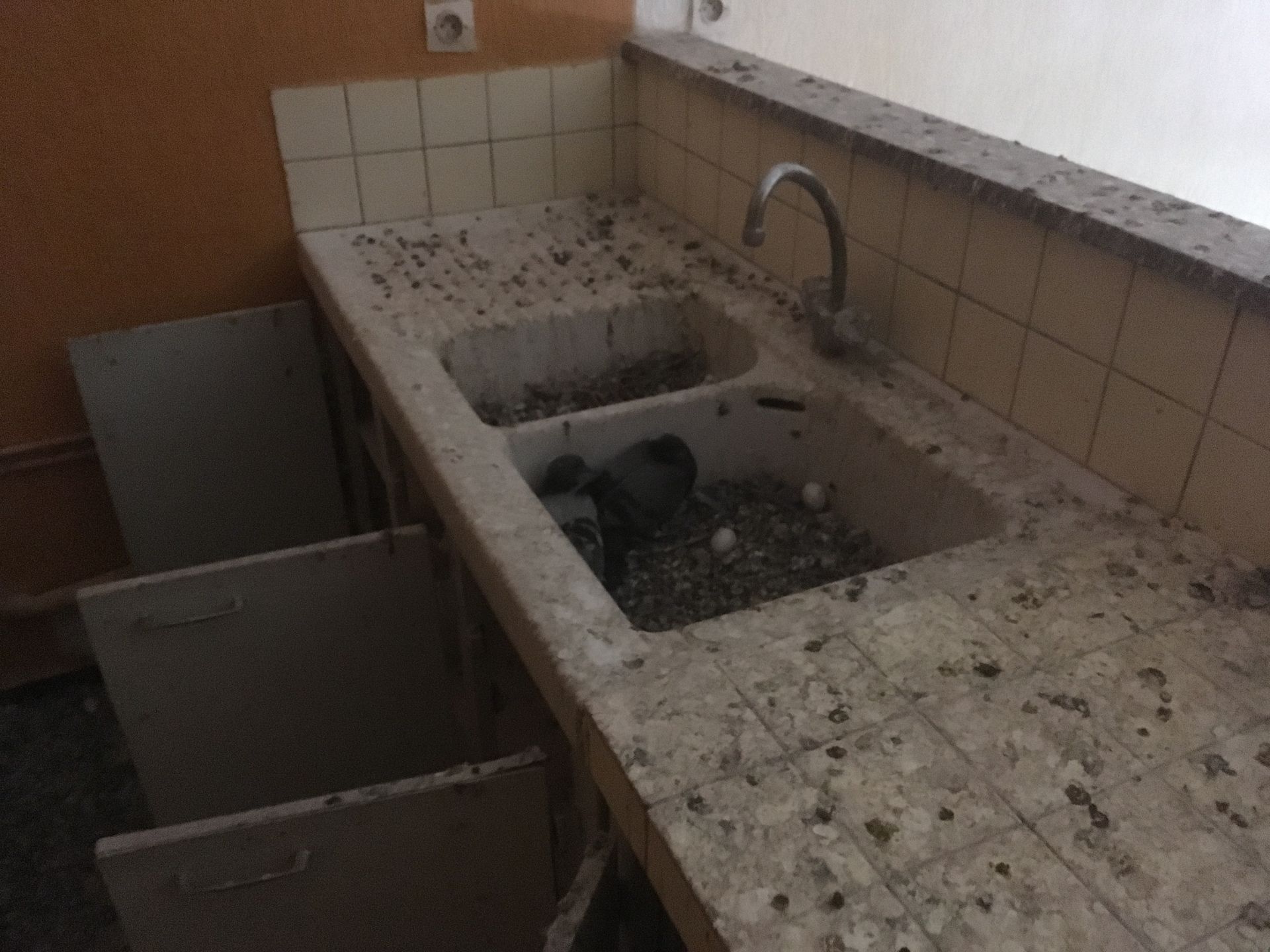 Plan de travail sale