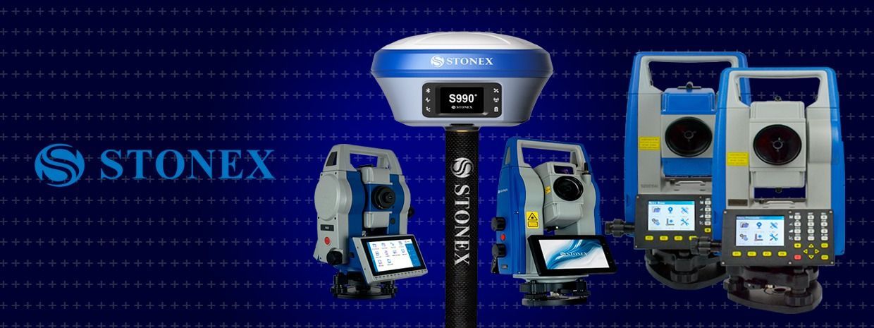 Equipo topográfico marca Stonex sobre fondo azul oscuro con patrón punteado. Incluye receptor GPS y varias estaciones totales.