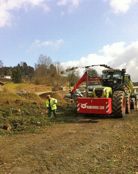 Holzhackarbeiten | René Duwenhorst | Garten-, Landschafts- & Tiefbau | Solingen