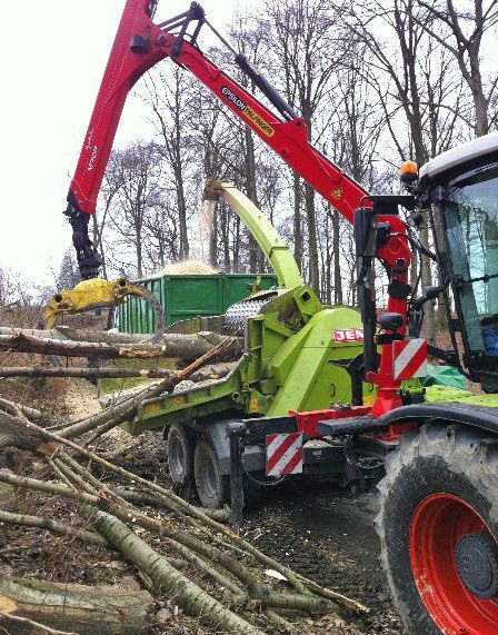 Holzhackarbeiten | René Duwenhorst | Garten-, Landschafts- & Tiefbau | Solingen