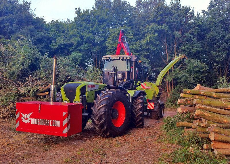 Holzhackarbeiten | René Duwenhorst | Garten-, Landschafts- & Tiefbau | Solingen