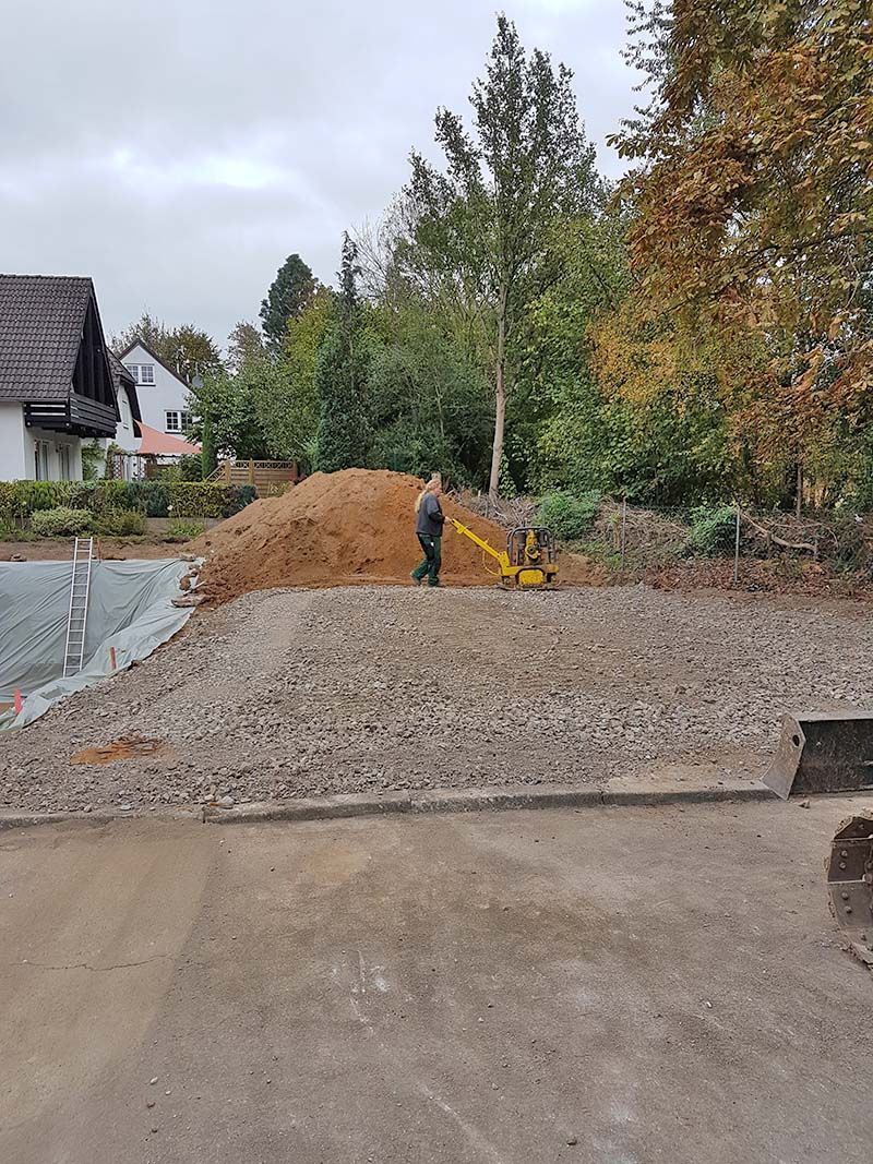 Erdarbeiten - Abbrucharbeiten | René Duwenhorst | Garten-, Landschafts- & Tiefbau | Solingen
