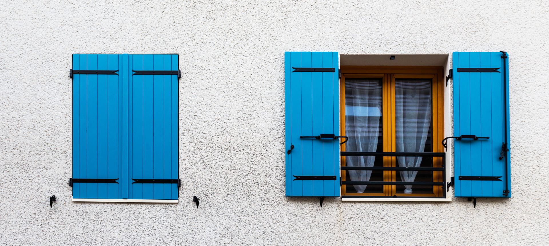 Des volets battants bleus
