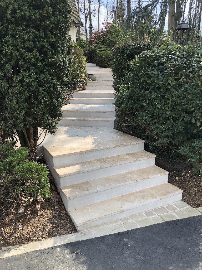 Escaliers extérieurs