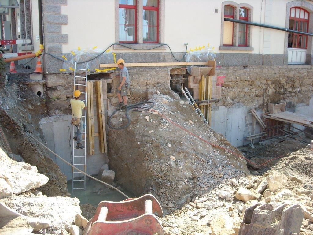 Umbau (Unterfangung Archiv Zeughaus)