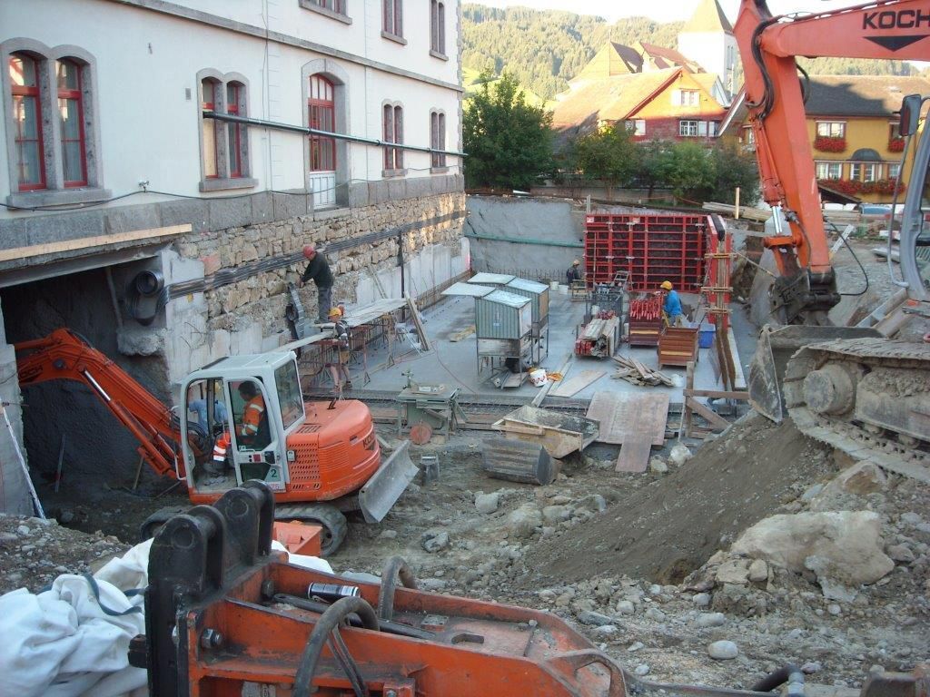 Umbau (Unterfangung Archiv Zeughaus)