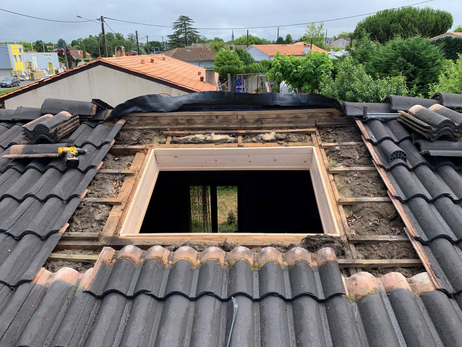 création fenêtre de toit