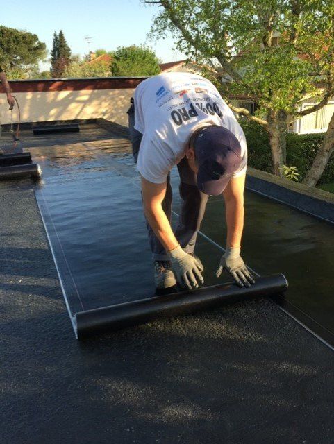 Pose membrane étanchéité toit-terrasse
