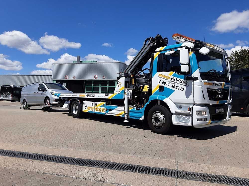 Abschleppen-Bergedienst