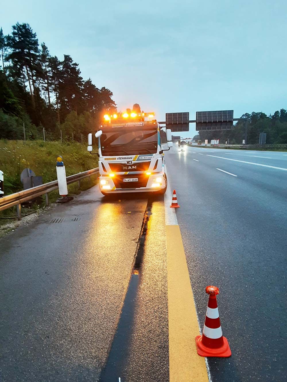 PKW Abschleppen-Bergedienst