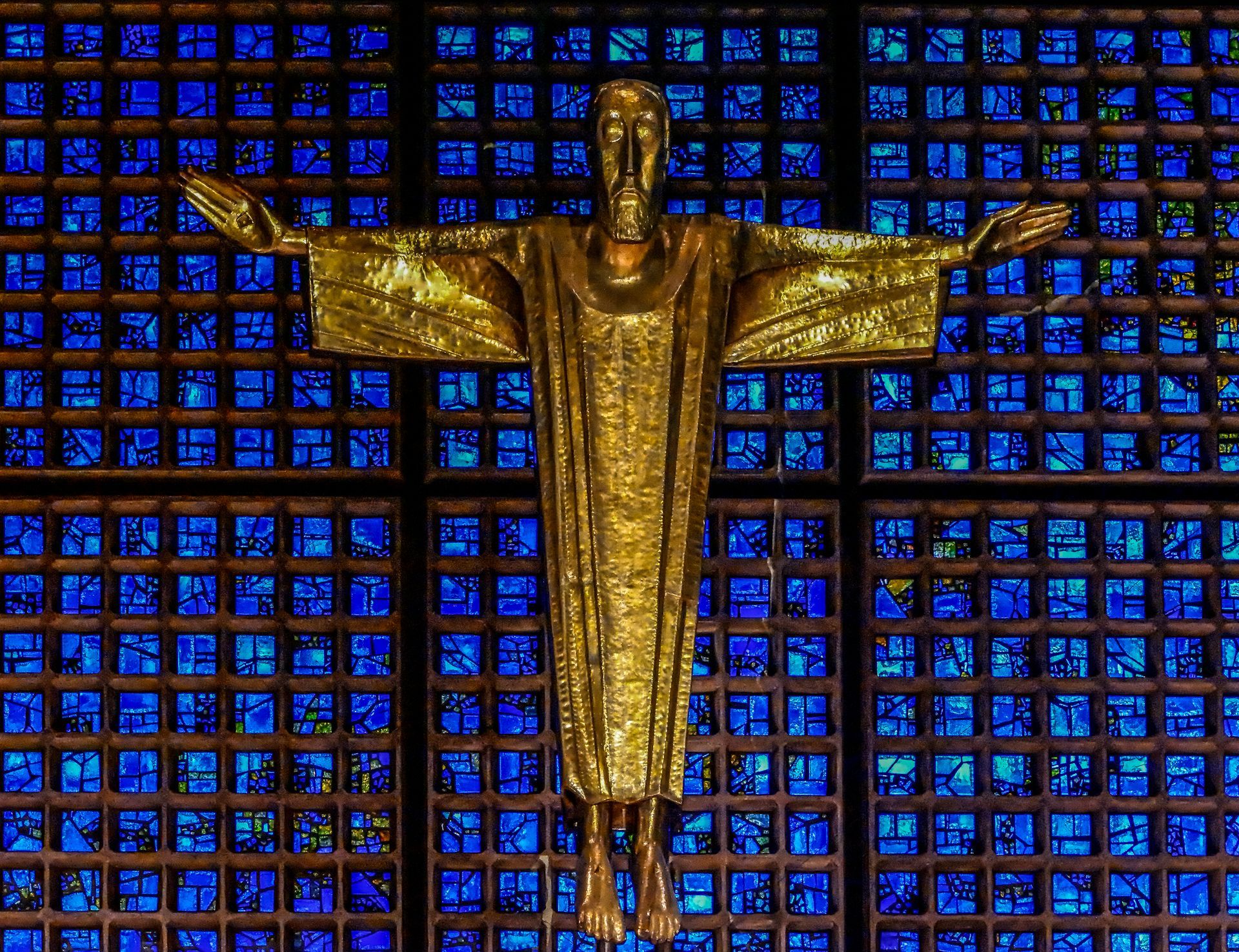 Kaiser Wilhelm Gedächniskirche Crucifix