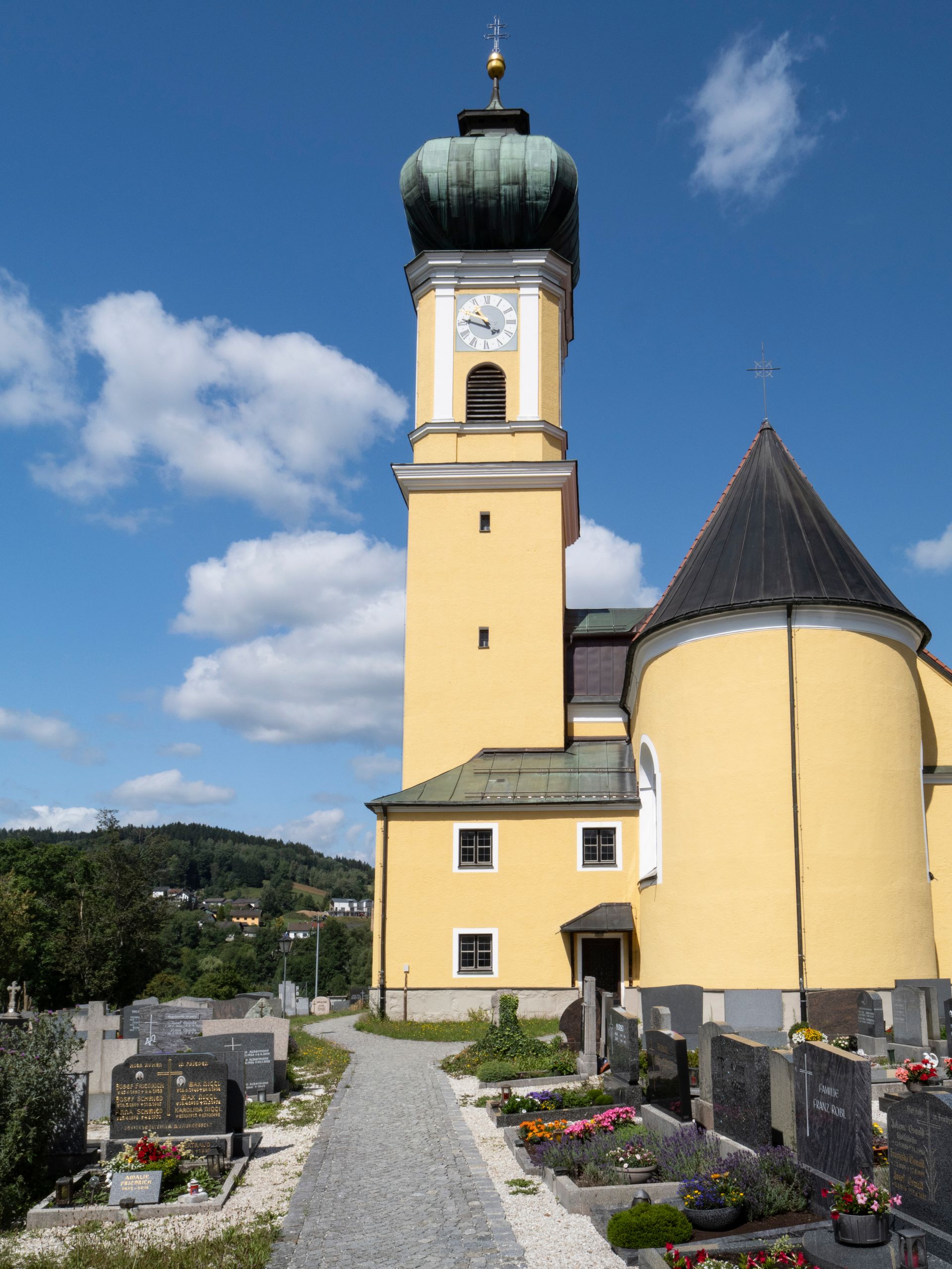 Frauenau Church