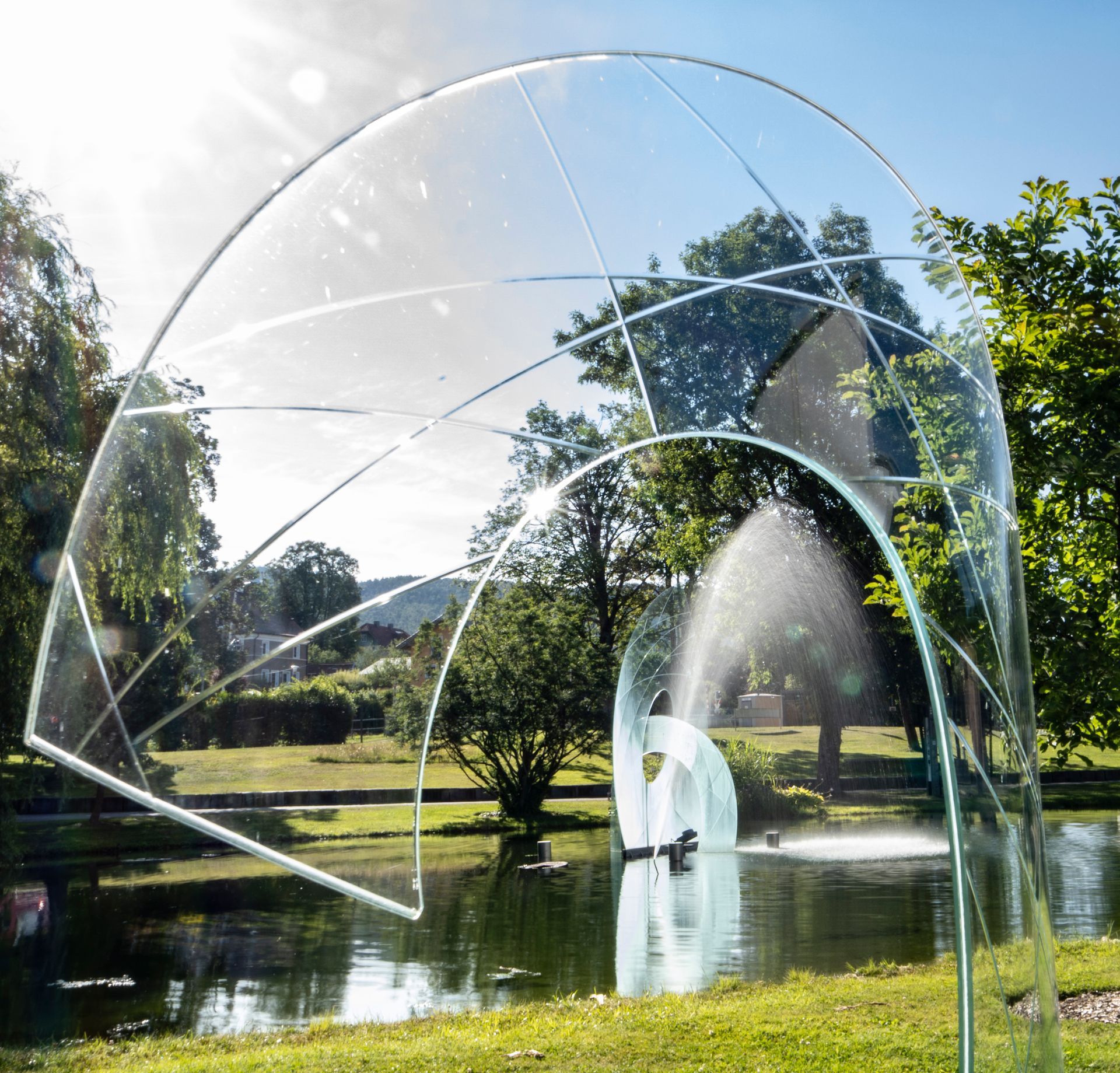 Fontain with Glass Art