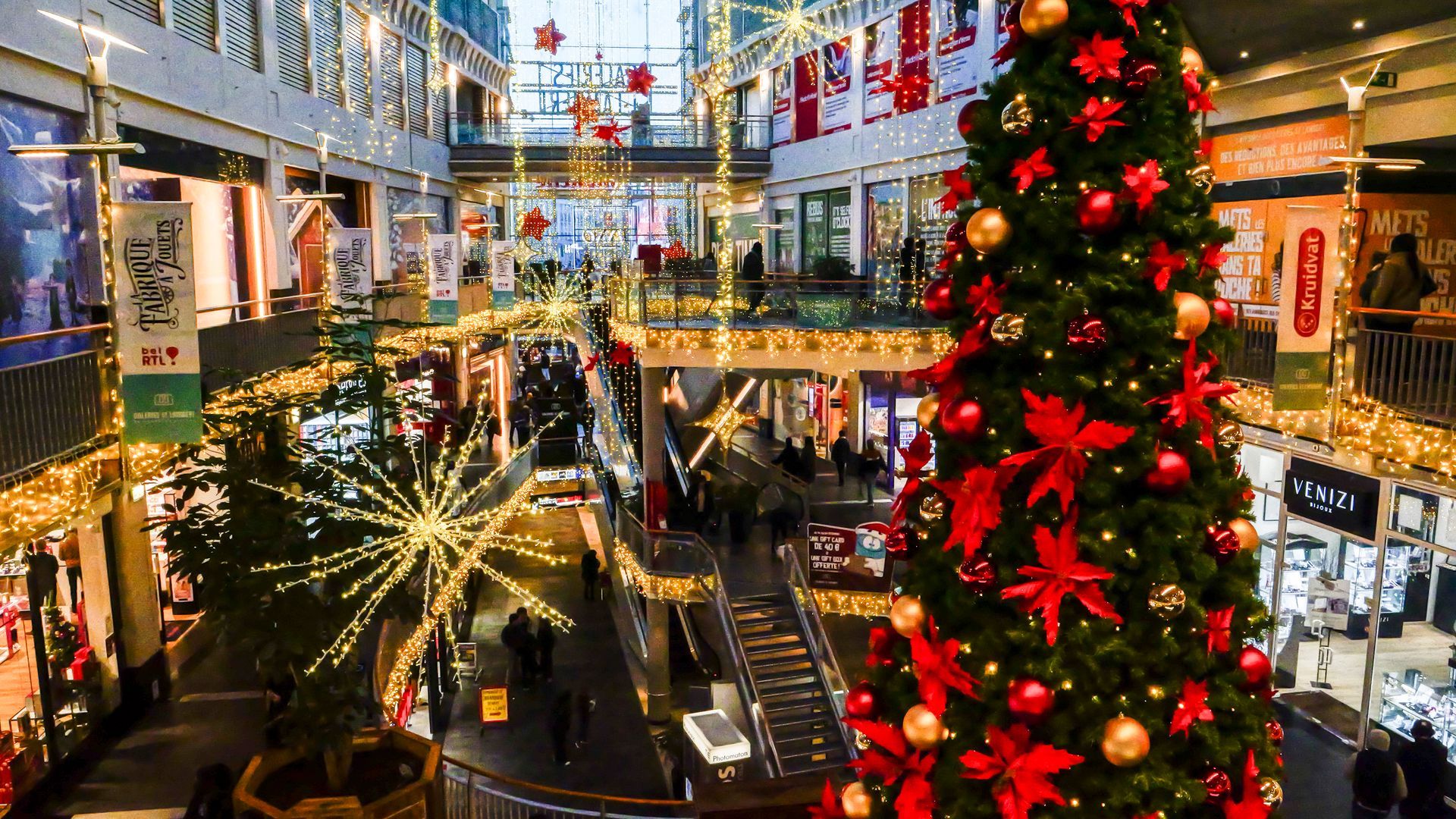 Shopping Mall Decoration