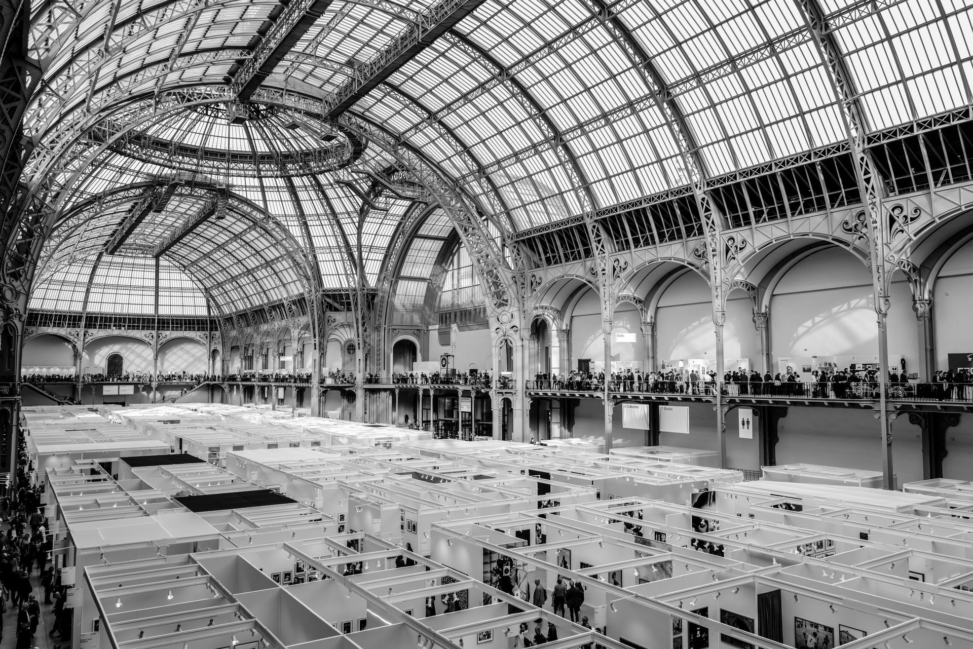 Grand Palais Inside