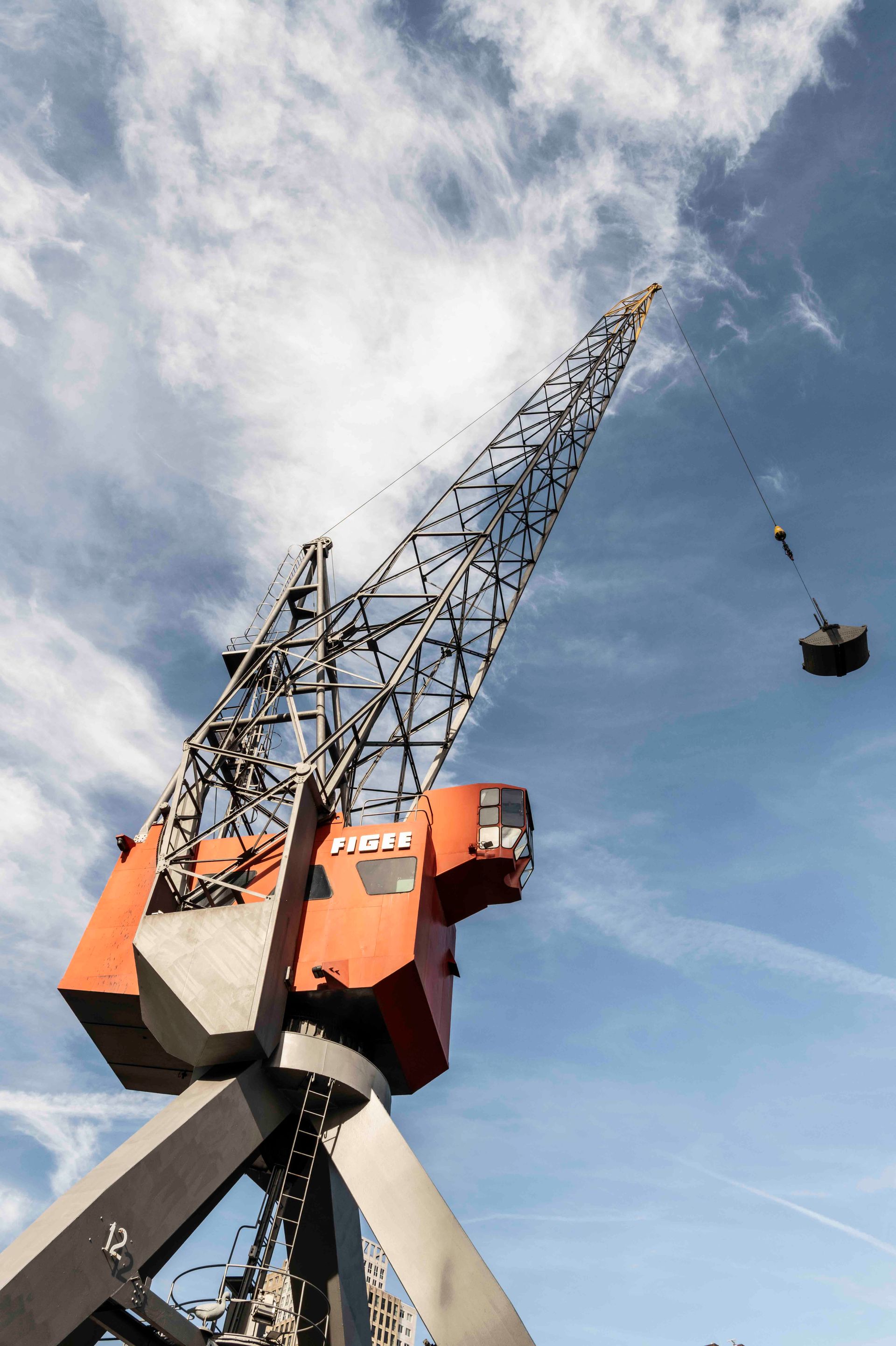 Crane Ship Museum Leuvehaven