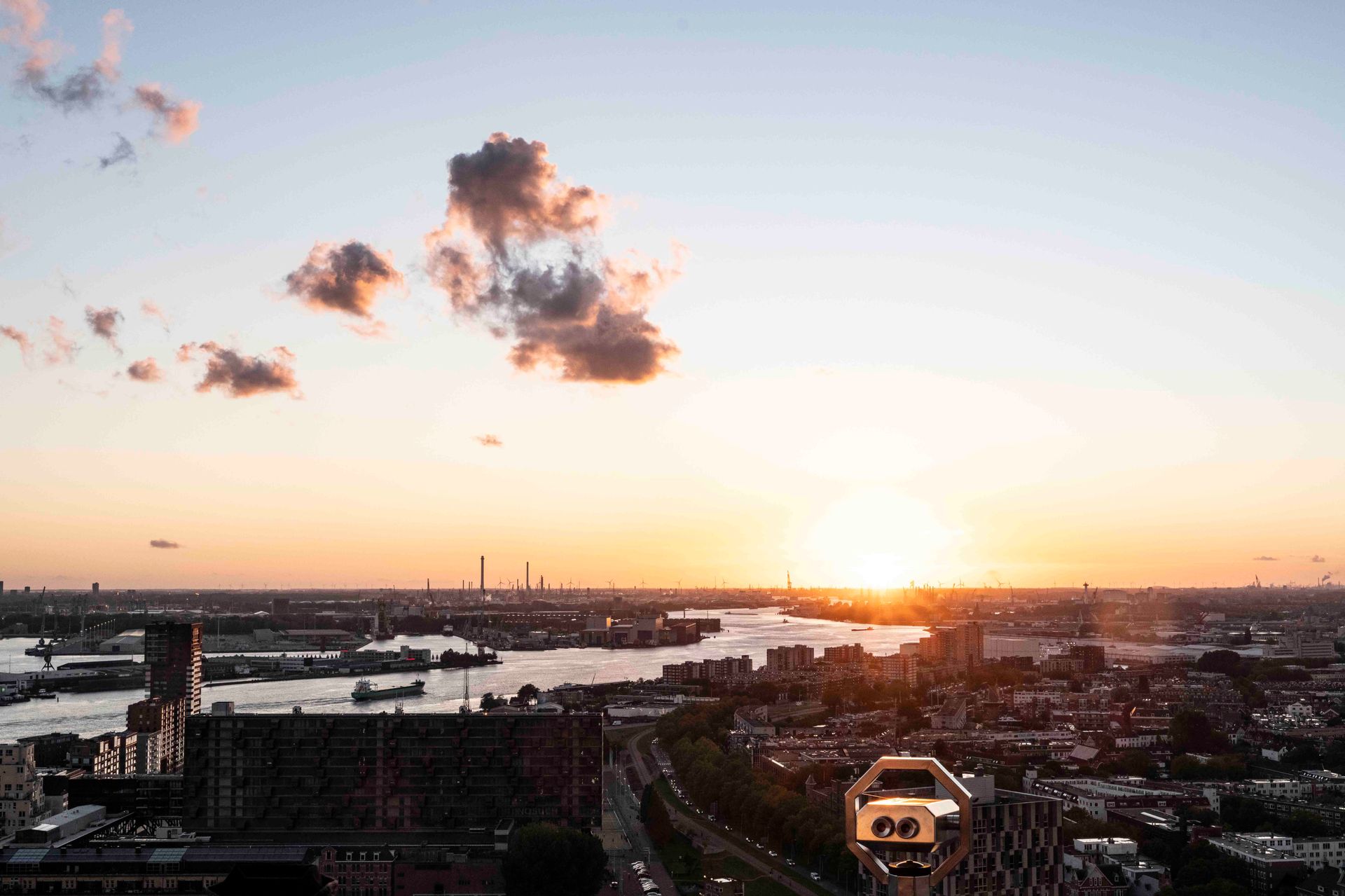 Euromast view to the city at sun down