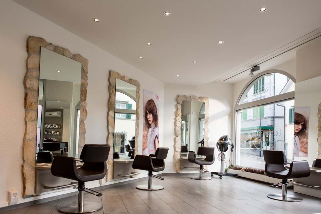 Coiffeurstudio Crazy - Arbeitsplätze zum Haare schneiden - Uster