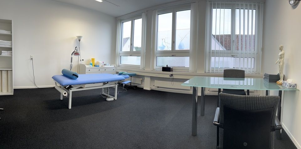Behandlungsraum der Praxis von Yanqiu Rao