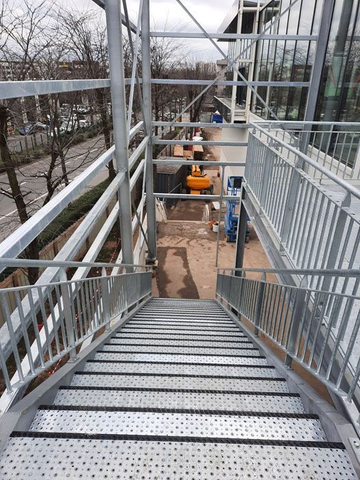 Escalier de secours Leroy Merlin 1