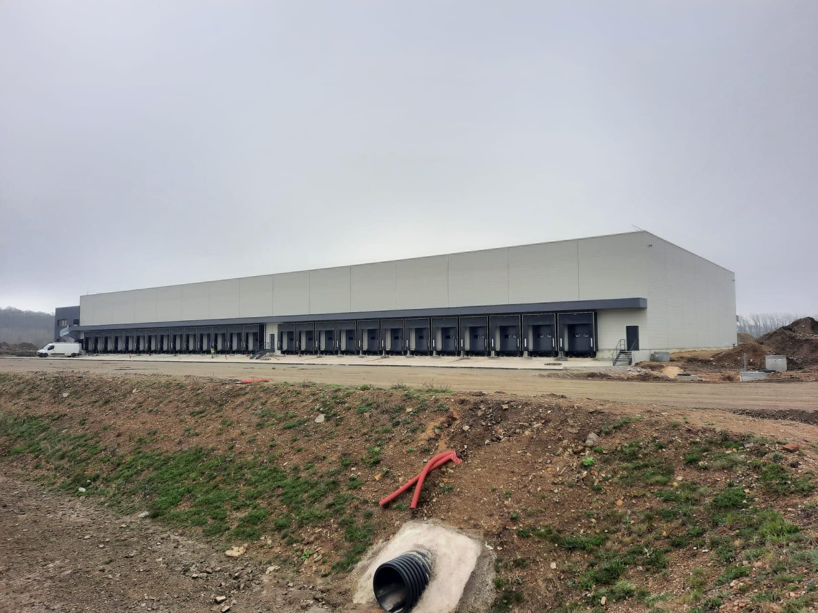 Construction d’une messagerie avec bureaux 1