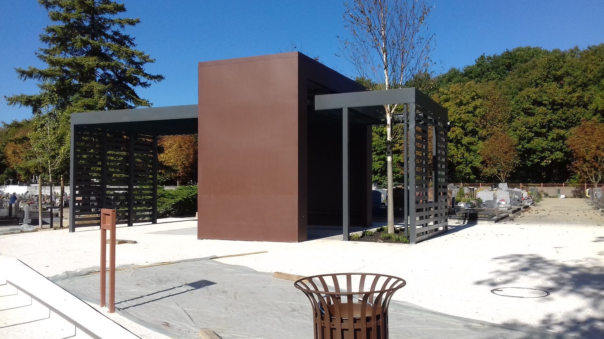 Fourniture et pose d’un Kiosque 3