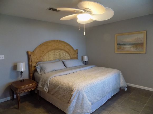 comfortable king size beds