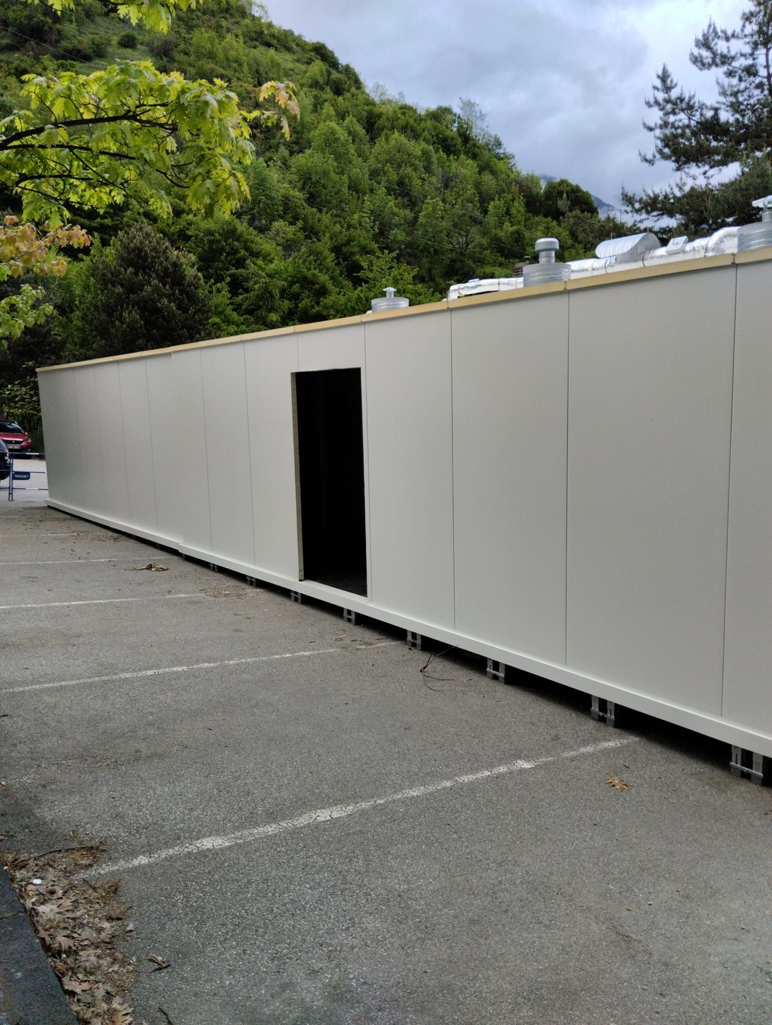 Un couloir extérieur