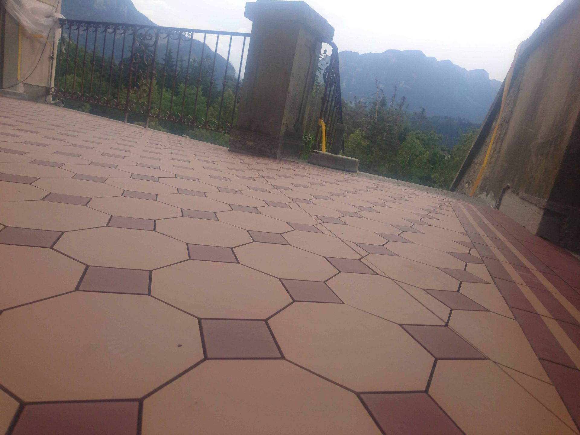 Plattenbeläge - Trin - W & W Candrian GmbH