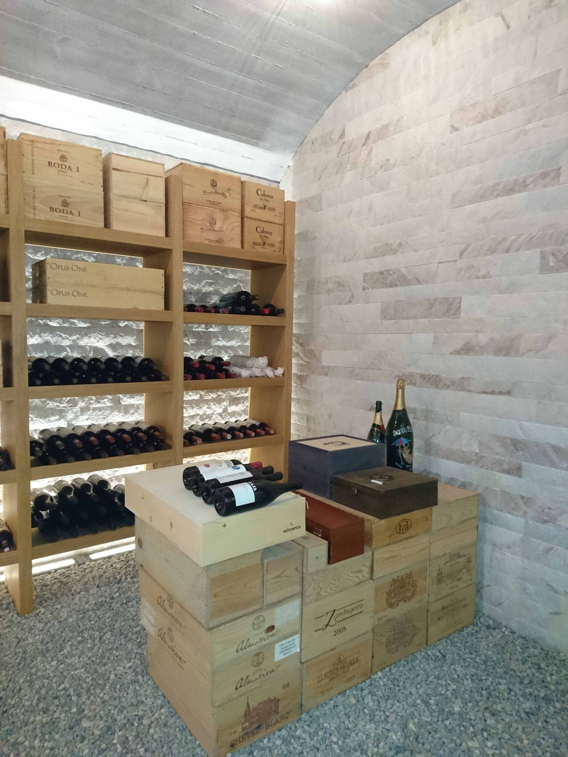 Plattenbeläge - Trin - W & W Candrian GmbH