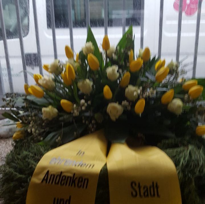 Blumengesteck Widmung