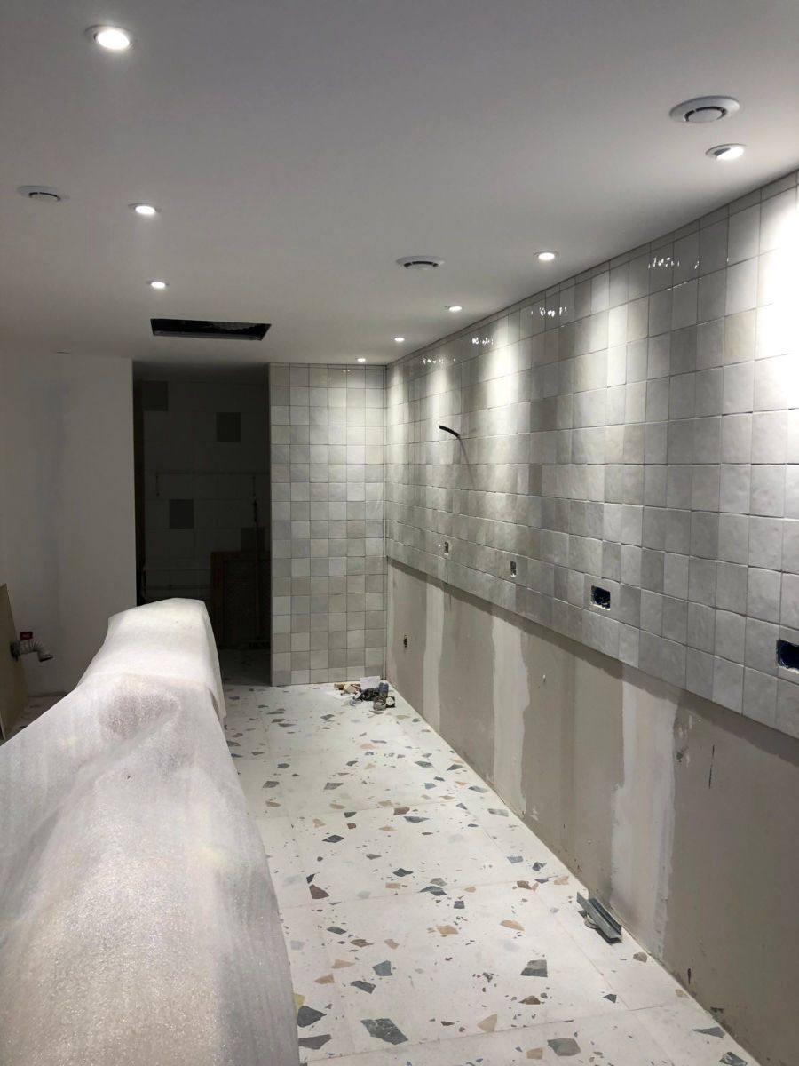 Rénovation des murs d'un local commercial